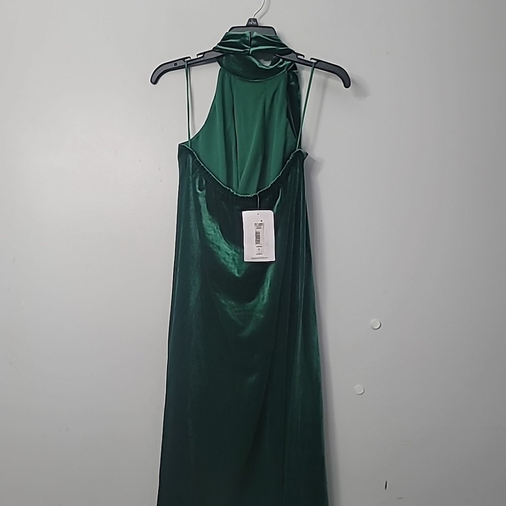 Belle Badgley Mischka Mock Neck Sleeveless Stretch Velvet Drape Halle Dress - Picture 8 of 8